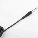 Professional Wired Handheld Microphone Dynamic Microphone Vocal Mic for Karaoke - Image 4