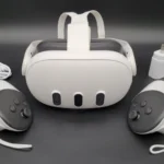 Meta Quest 3 128GB Standalone VR Gaming Headset & Controllers - Mixed Reality Experience