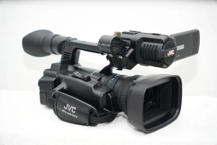JVC GY-HM650 Professional HD Camcorder with streaming-